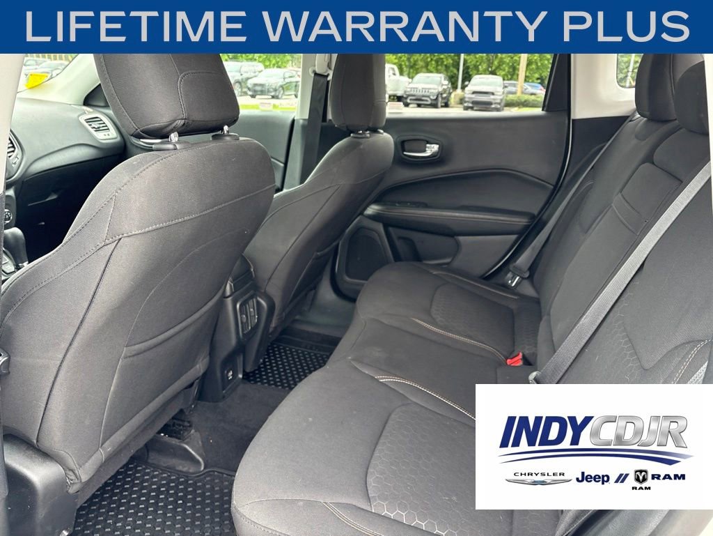 Used 2018 Jeep Compass Sport w/ Cold Weather Group AWD/4WD image 9