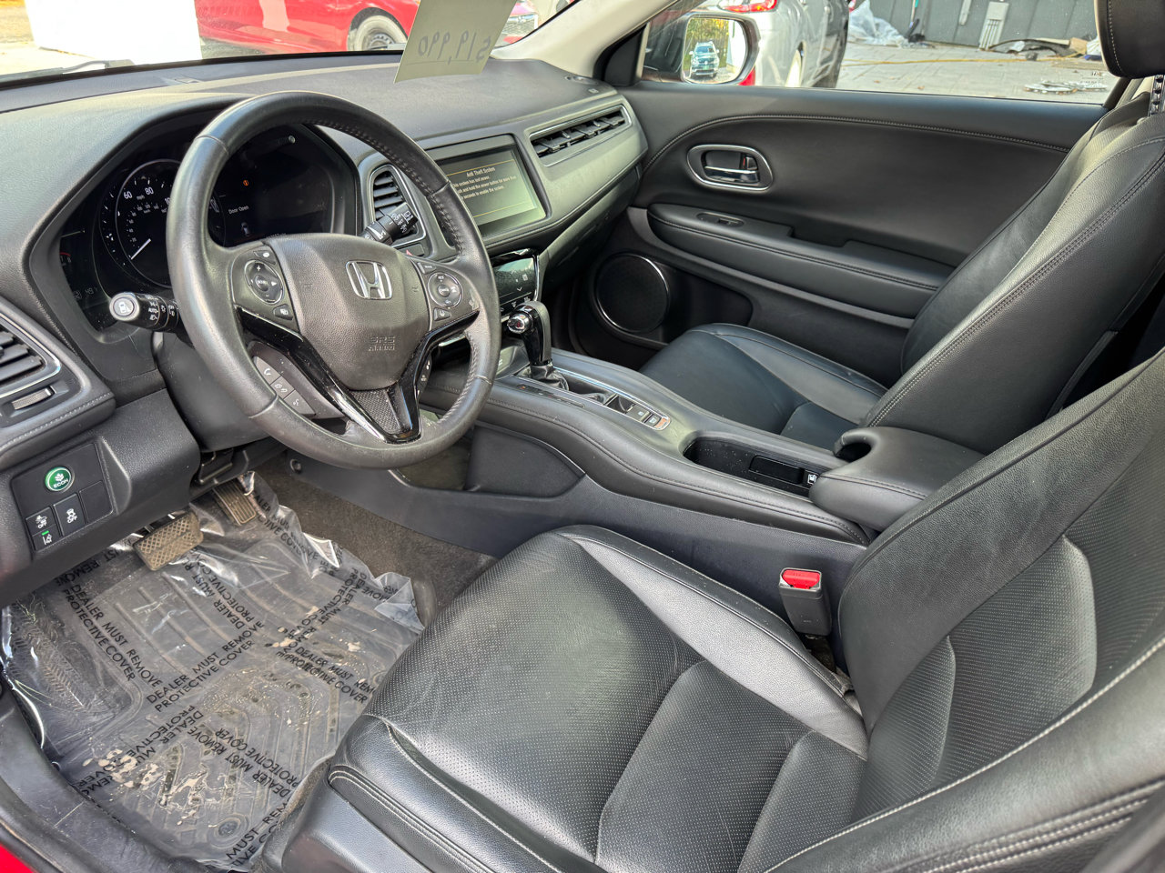 Used 2019 Honda HR-V Touring image 10