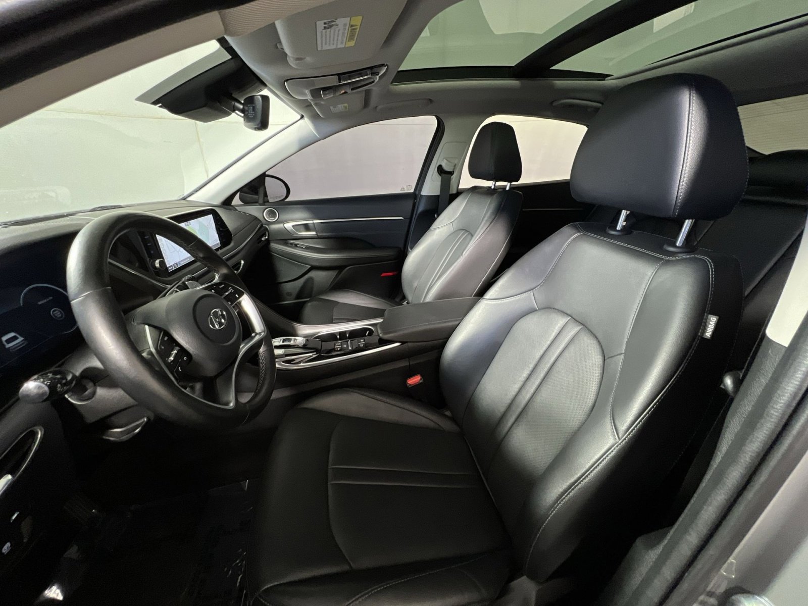 Used 2022 Hyundai Sonata Limited image 13