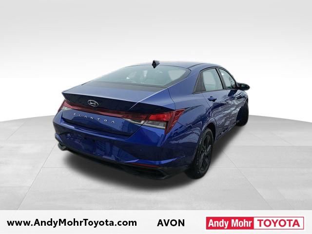 Used 2021 Hyundai Elantra SEL w/ Convenience Package image 6