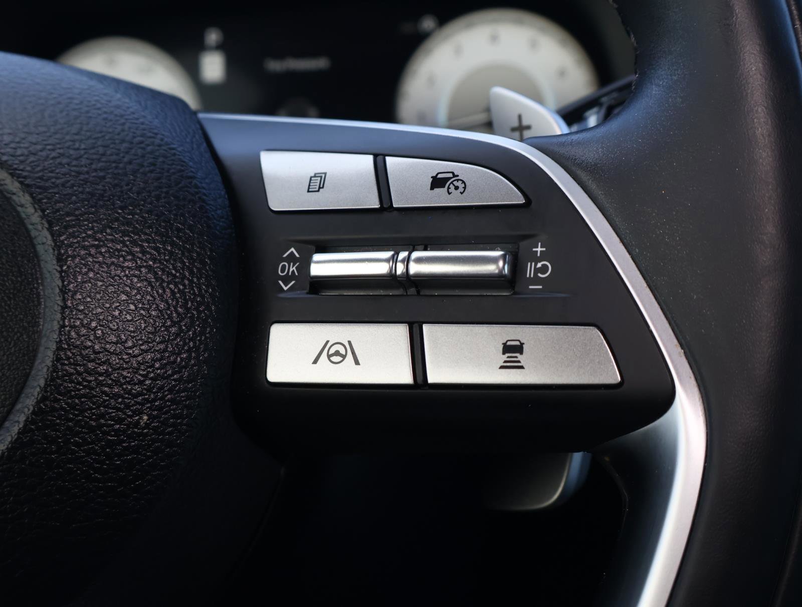 Used 2023 Hyundai Palisade Calligraphy image 24