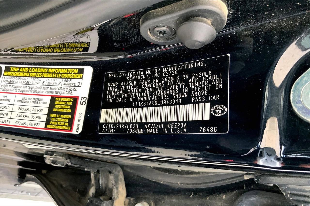 Used 2020 Toyota Camry XSE image 8