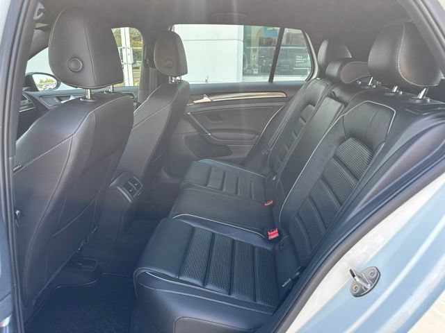Used 2019 Volkswagen Golf R 4-Door AWD/4WD image 22