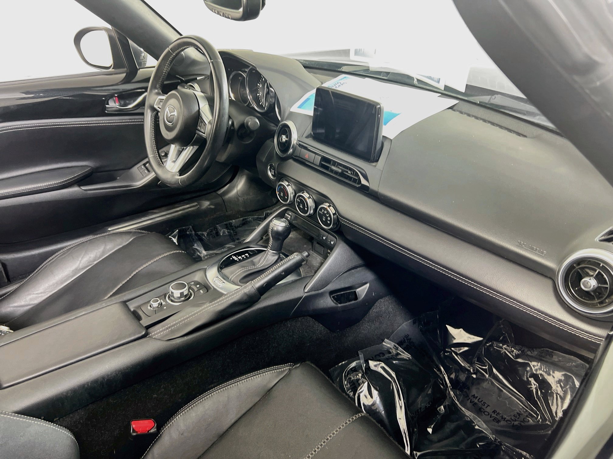 Used 2020 MAZDA MX-5 Miata RF Grand Touring RWD image 25
