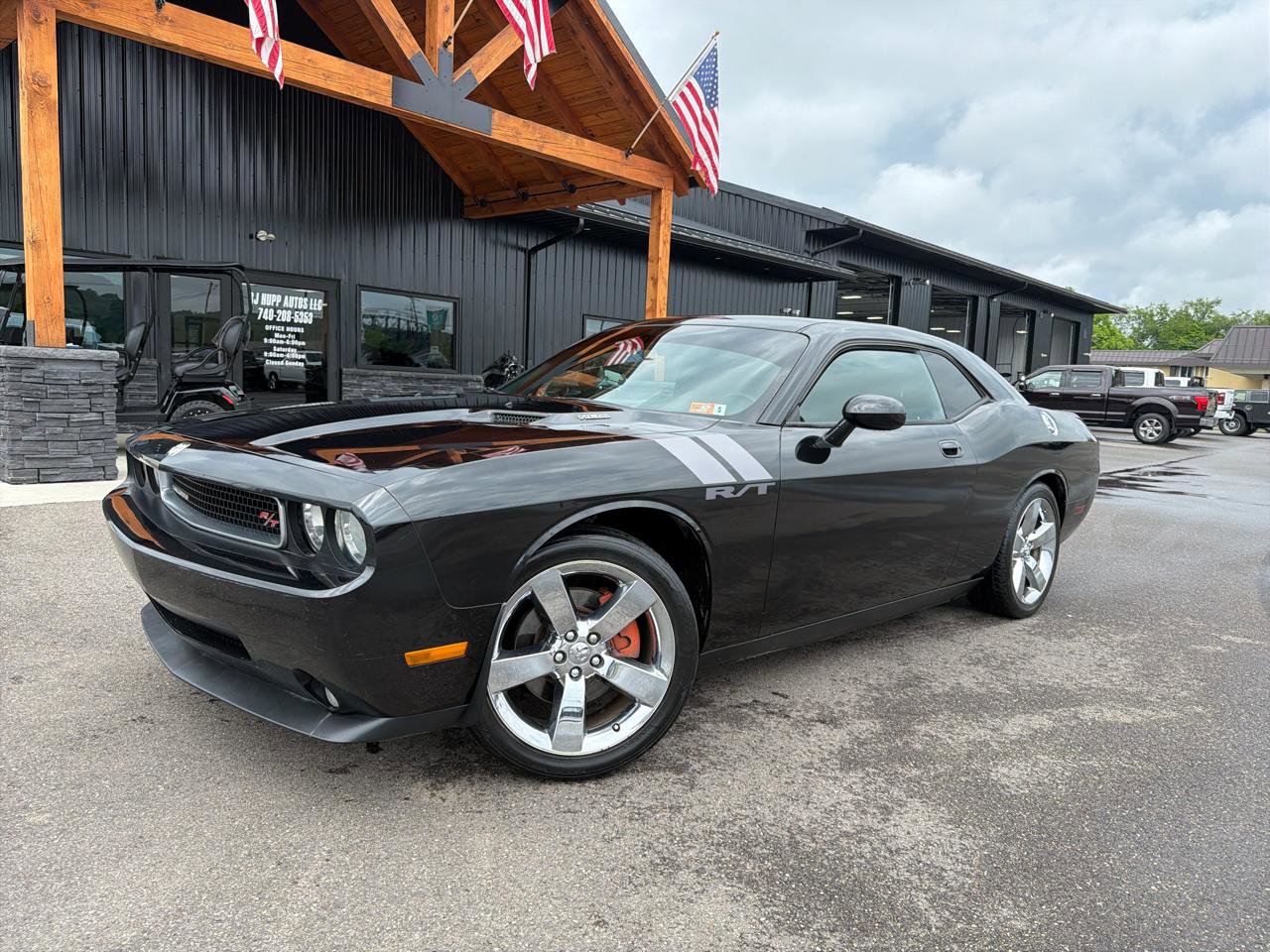 Used 2009 Dodge Challenger R/T RWD image 1