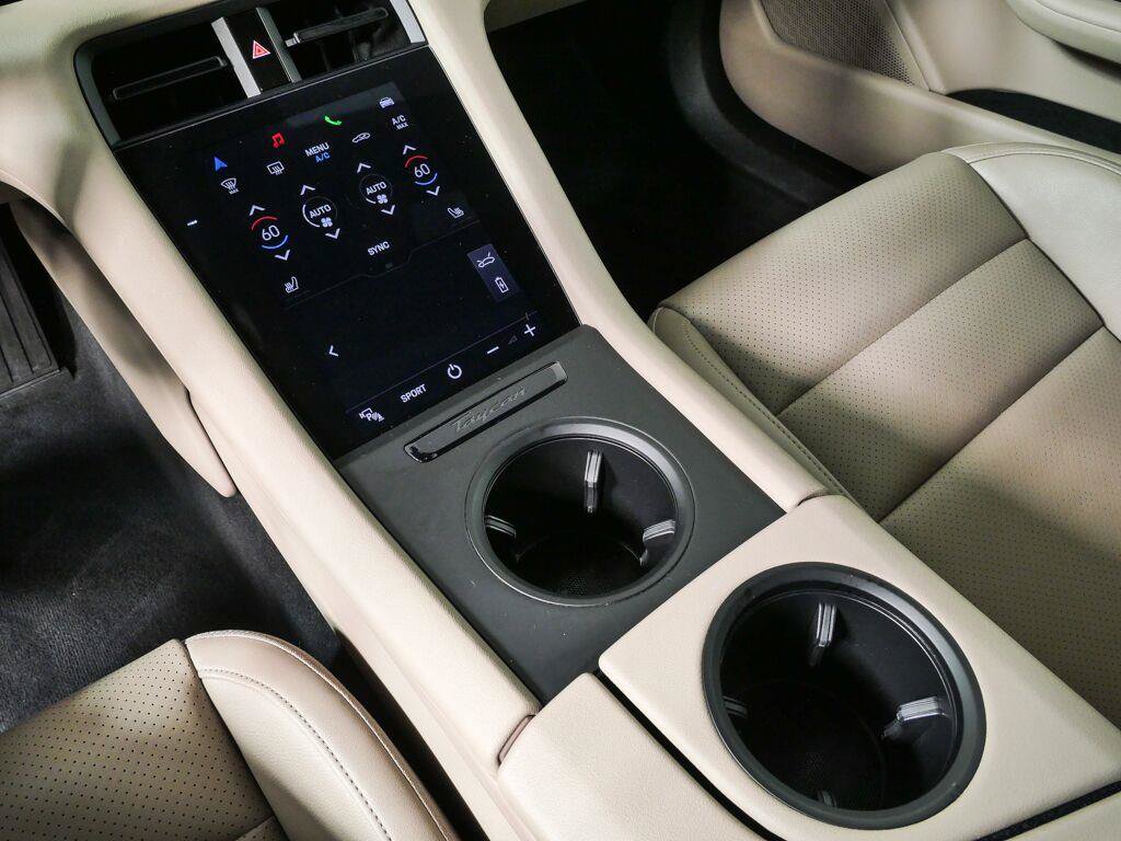 Certified 2022 Porsche Taycan RWD image 17