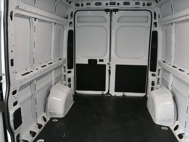 Used 2025 RAM ProMaster 2500 w/ Convenience Group image 20
