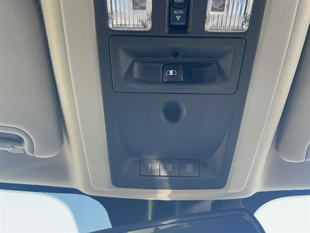 Used 2017 RAM 1500 Laramie w/ Convenience Group image 26