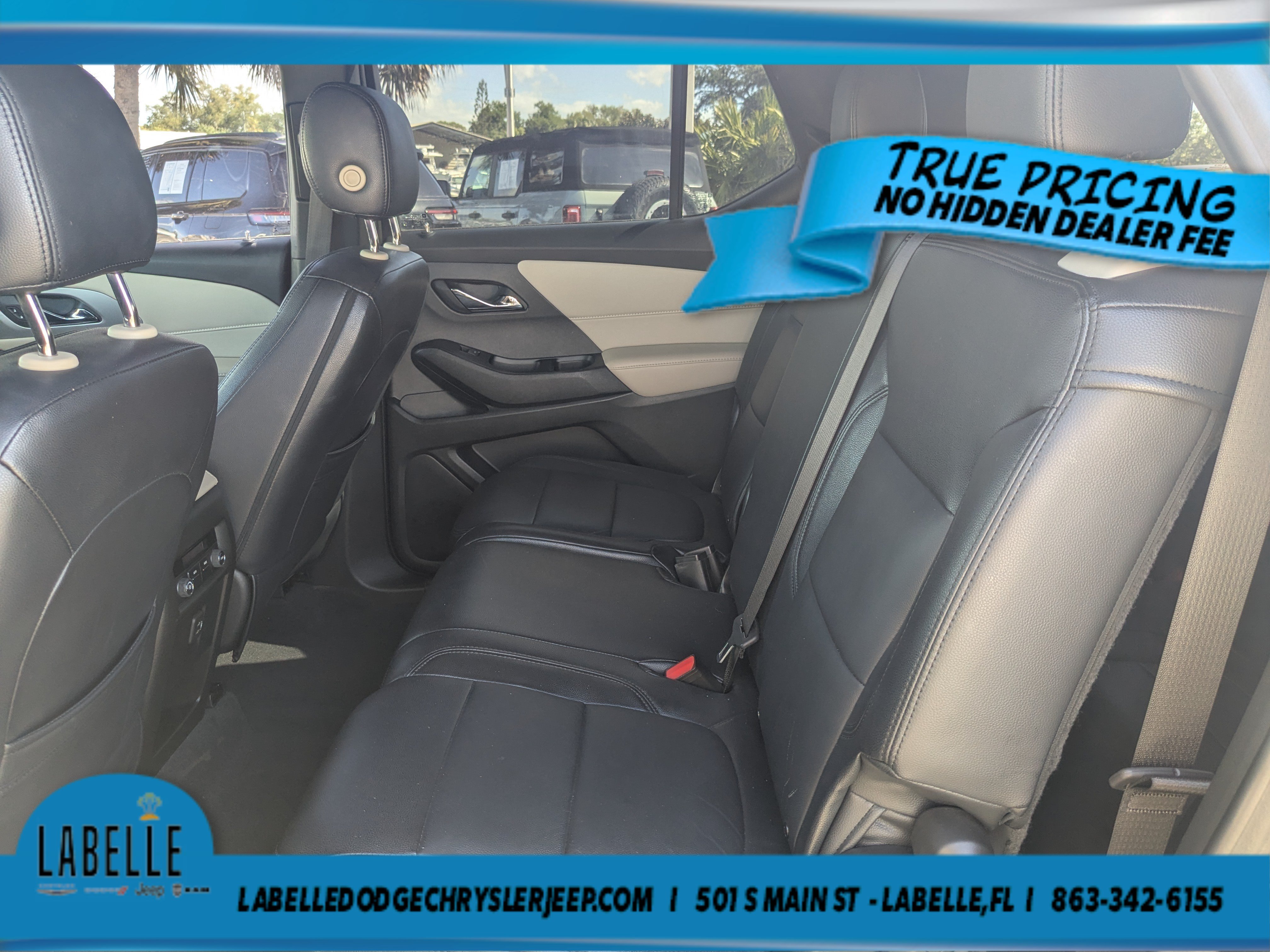 Used 2022 Chevrolet Traverse LS FWD image 17