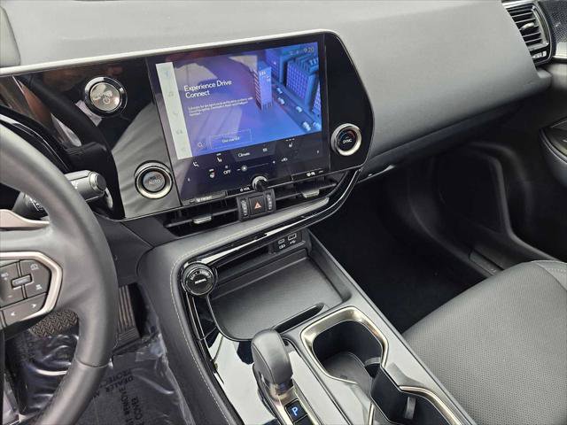 Used 2022 Lexus NX 350h AWD w/ Towing Package (2000 Lbs) image 27