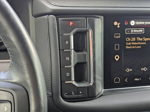 Used 2024 GMC Yukon Denali w/ Advanced Technology Package AWD/4WD image 12