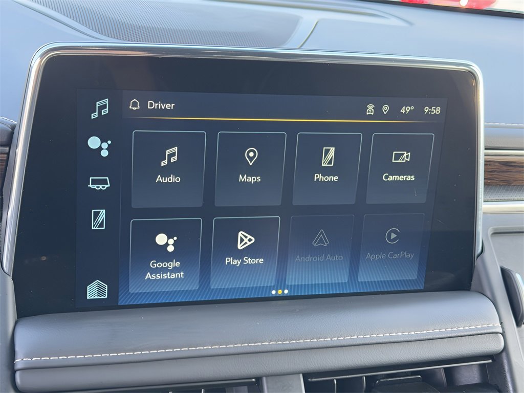 Used 2023 Chevrolet Suburban Premier image 36