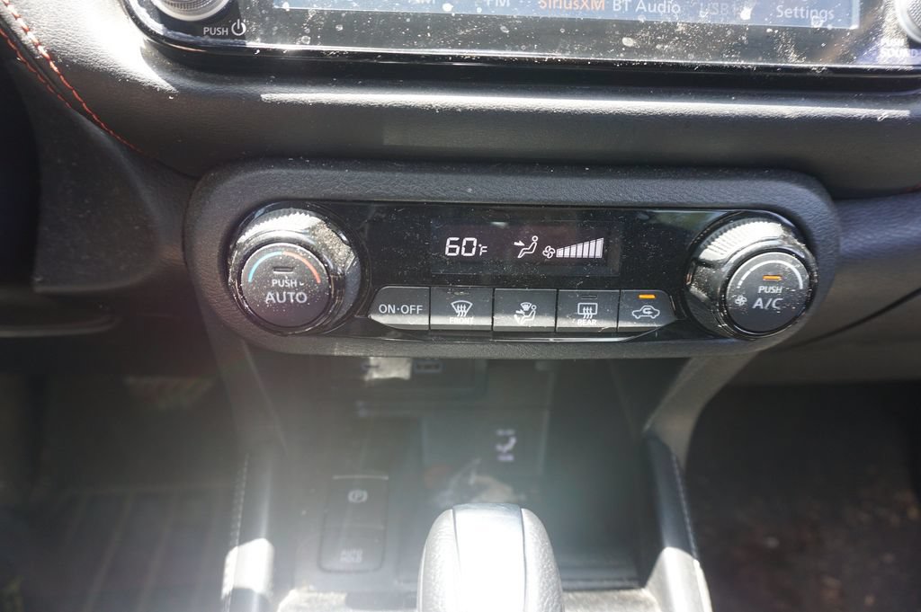 Used 2021 Nissan Kicks SR w/ Interior Electronics Package FWD image 11