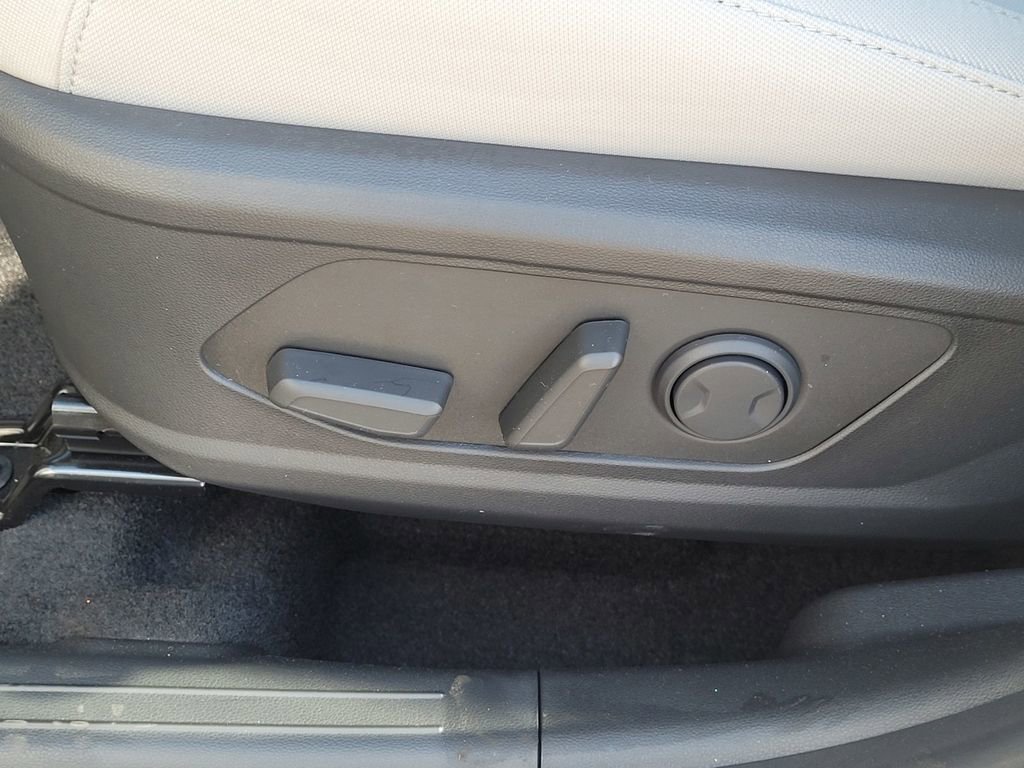 New 2026 Hyundai Tucson SEL image 12