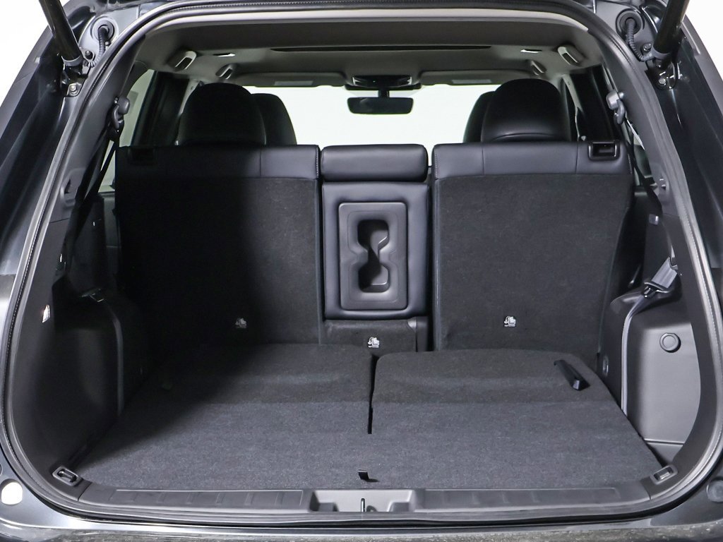 New 2025 Mitsubishi Outlander SE image 19