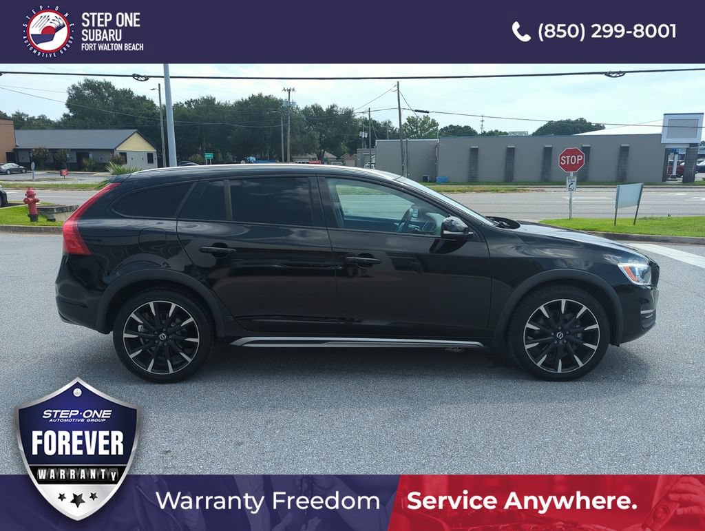 Used 2018 Volvo V60 T5 Cross Country w/ Convenience Package AWD/4WD image 8