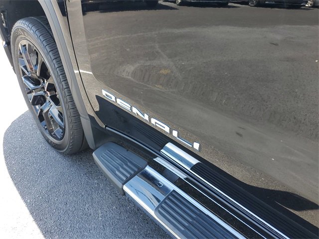Used 2023 GMC Sierra 1500 Denali w/ Technology Package image 10