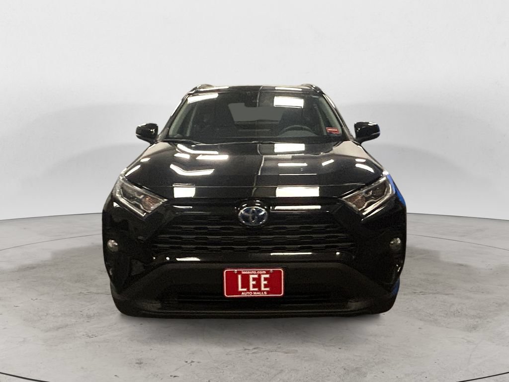 Used 2021 Toyota RAV4 XLE w/ Convenience Package AWD/4WD image 8