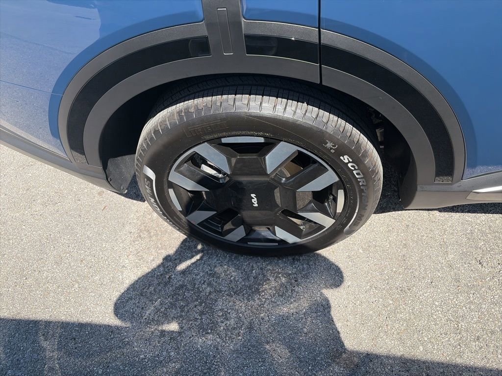 Used 2027 Kia Telluride S FWD image 17