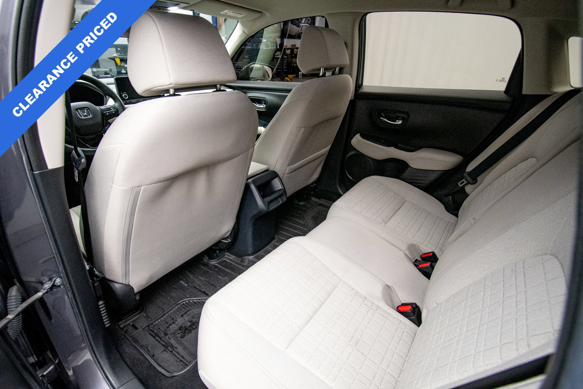 Used 2024 Honda HR-V LX image 19
