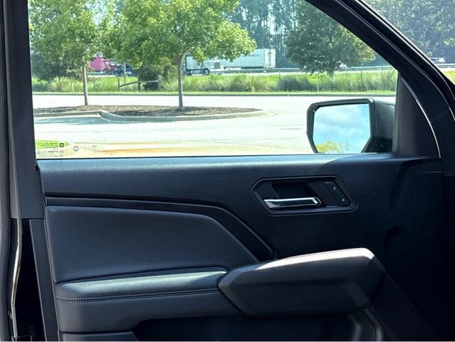 Used 2024 Chevrolet Colorado LT w/ LT Convenience Package II AWD/4WD image 10