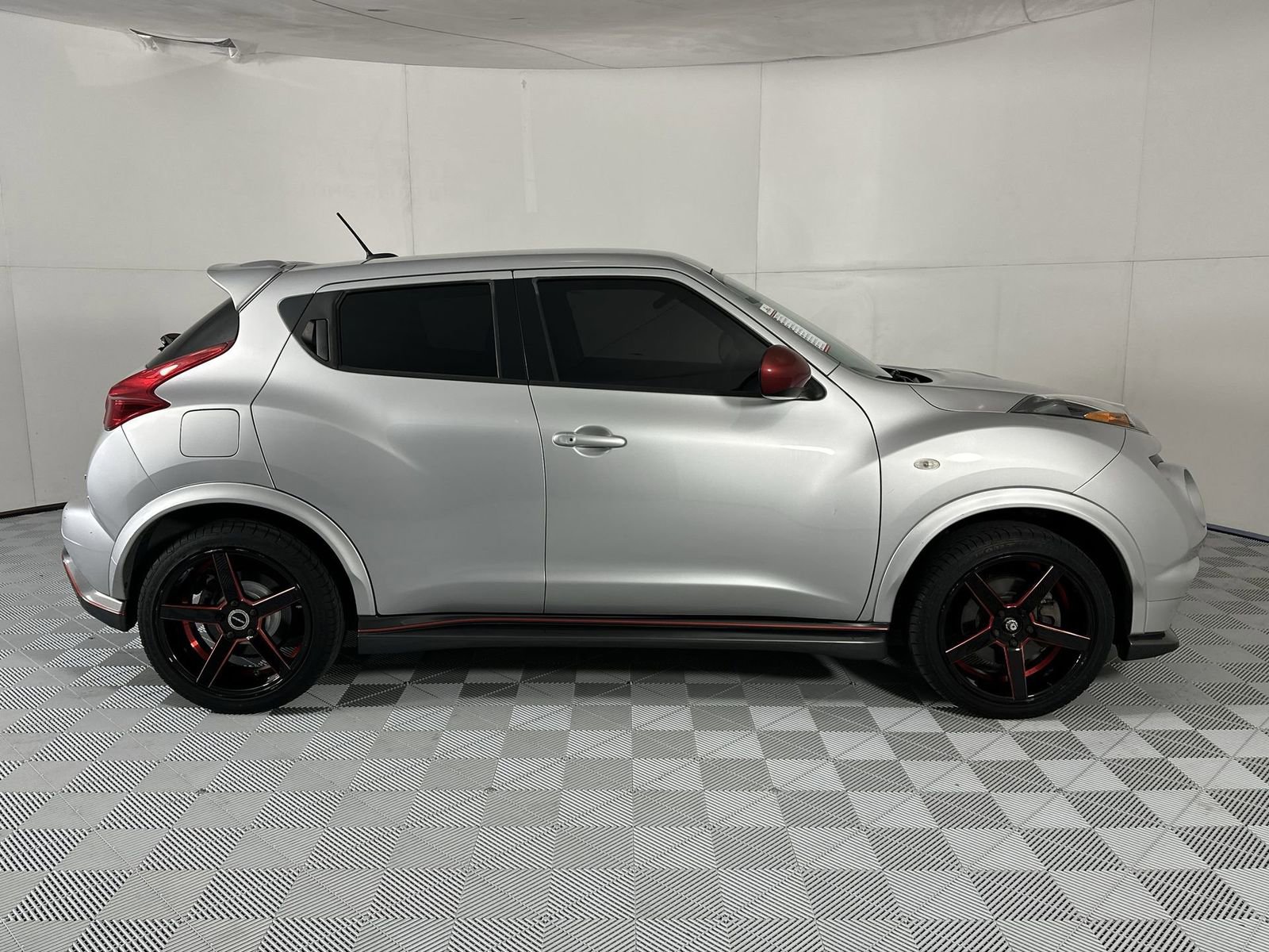 Used 2014 Nissan Juke NISMO w/ Navigation Package image 9