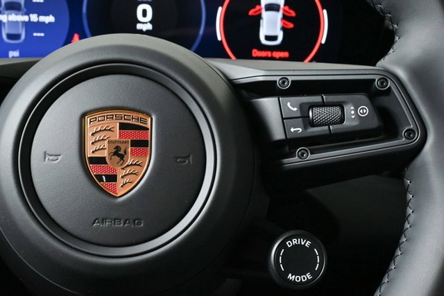 Certified 2025 Porsche Macan Electric image 11