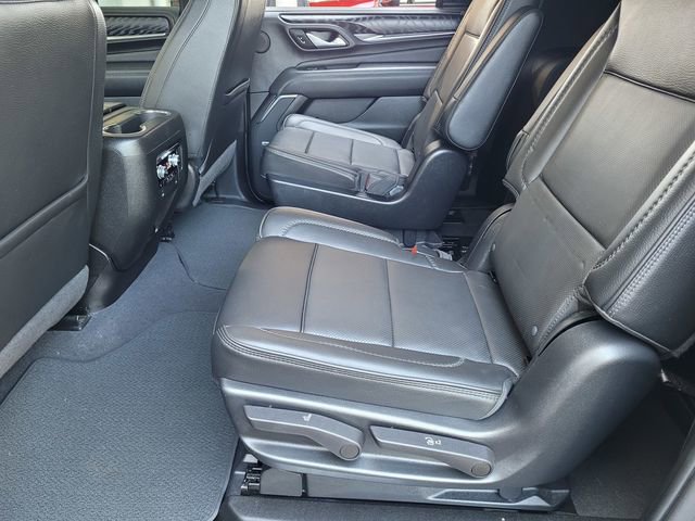 Used 2022 GMC Yukon XL Denali AWD/4WD image 15