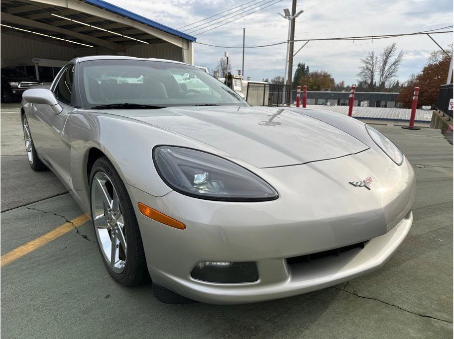 Used 2008 Chevrolet Corvette Coupe w/ Preferred Equipment Group image 4
