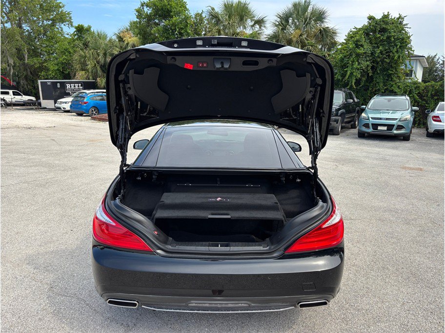 Used 2015 Mercedes-Benz SL 550 image 44