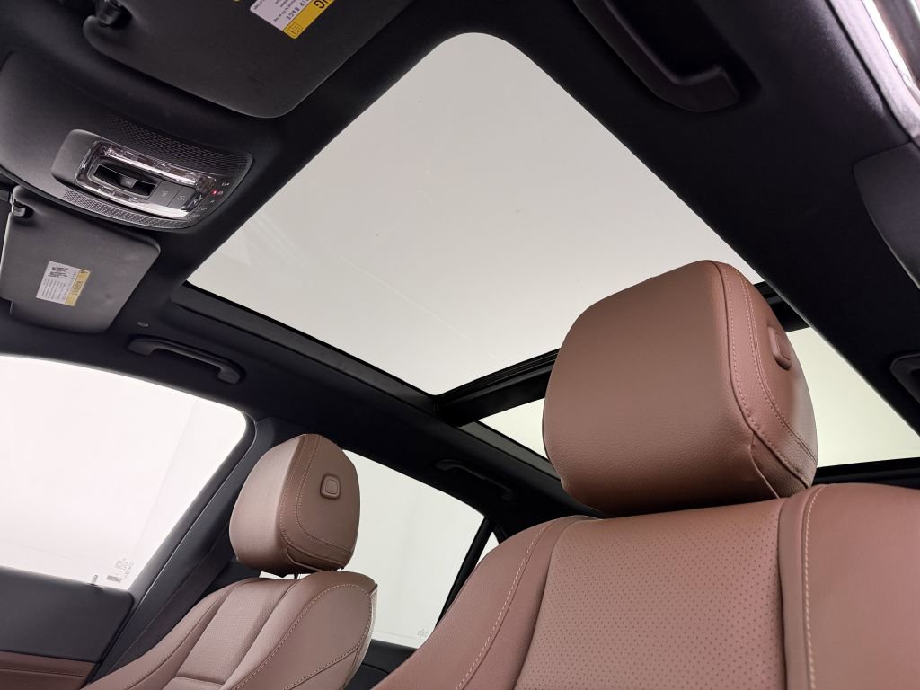 Used 2025 Mercedes-Benz GLE 450e 4MATIC image 27