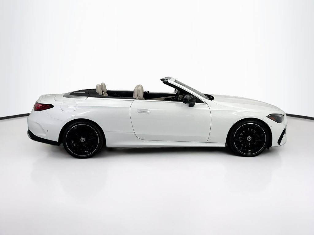 Certified 2025 Mercedes-Benz CLE 300 4MATIC Cabriolet image 4
