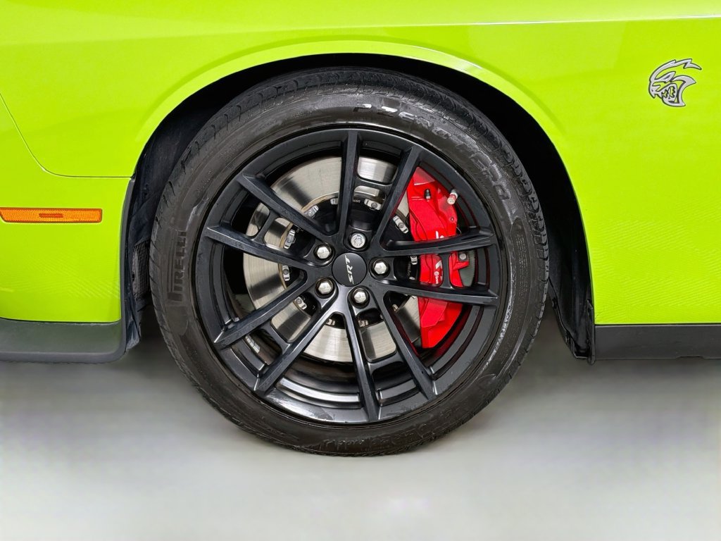 Used 2023 Dodge Challenger SRT Hellcat RWD image 32