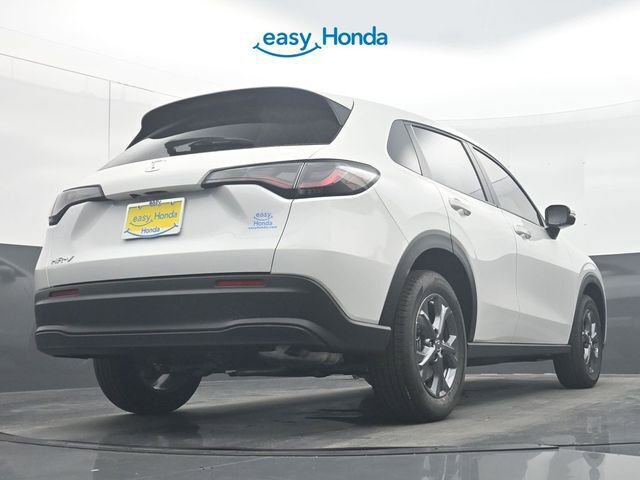 New 2026 Honda HR-V LX image 32