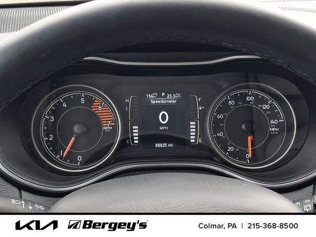 Used 2019 Jeep Cherokee Latitude Plus w/ Cold Weather Group AWD/4WD image 21