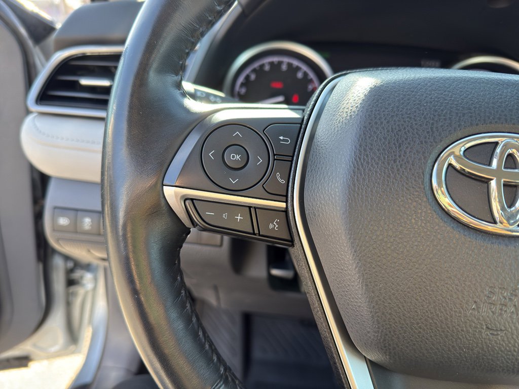 Used 2022 Toyota Camry LE image 16