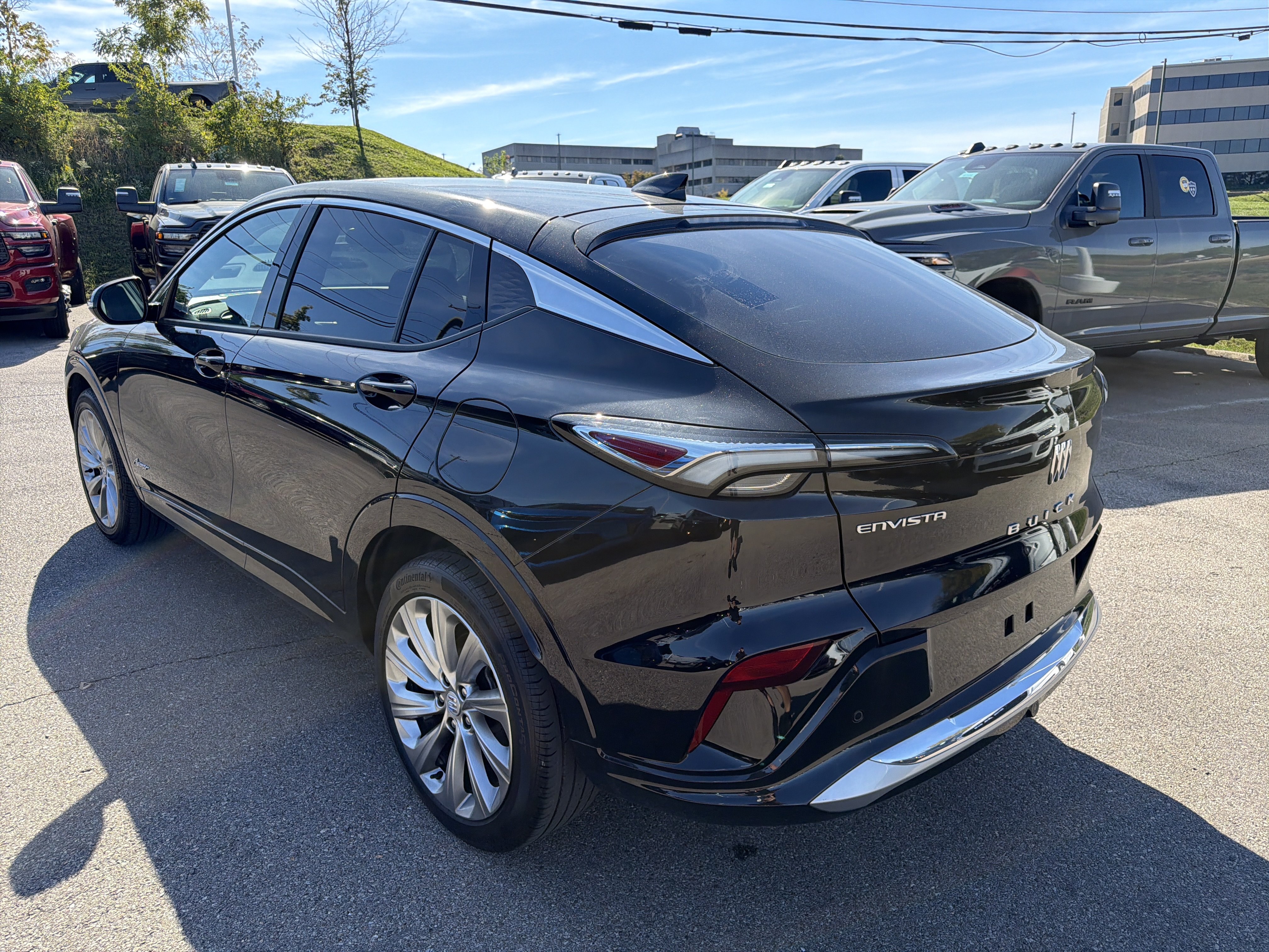Used 2025 Buick Envista Avenir FWD image 7