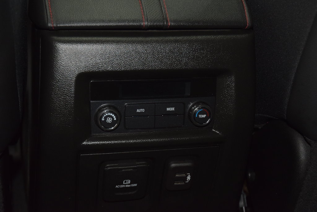 Used 2023 Chevrolet Traverse RS w/ LPO, Floor Liner Package AWD/4WD image 50
