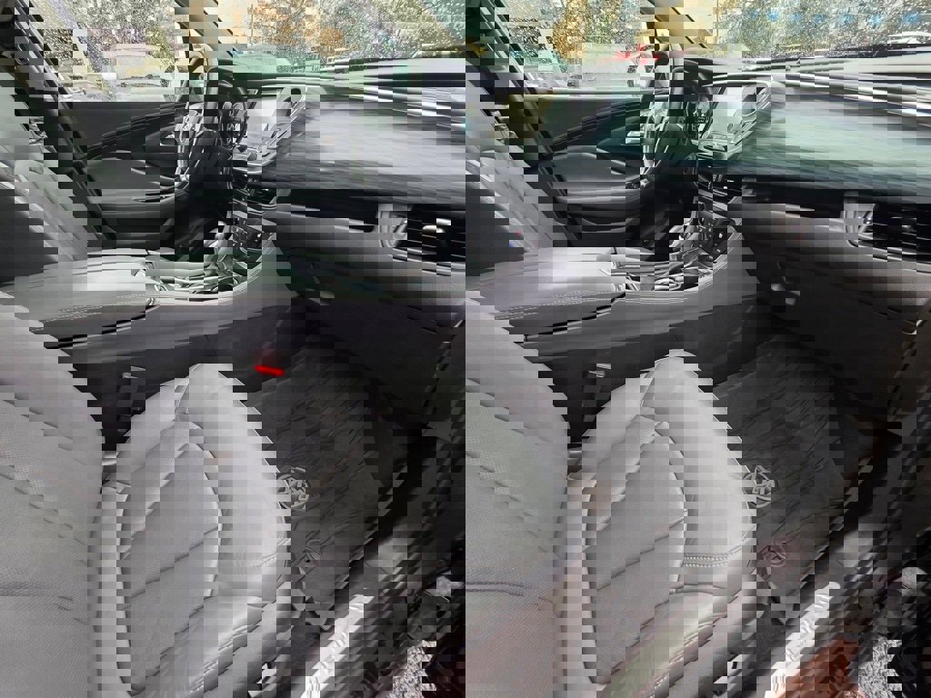 Used 2019 Buick Envision Premium w/ Driver Confidence Package image 27