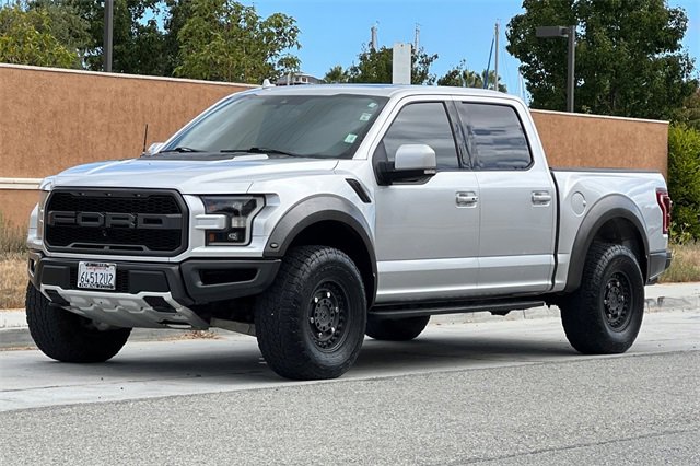 Used 2019 Ford F150 Raptor w/ Equipment Group 802A Luxury image 8