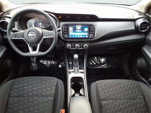 Certified 2024 Nissan Kicks SV image 12
