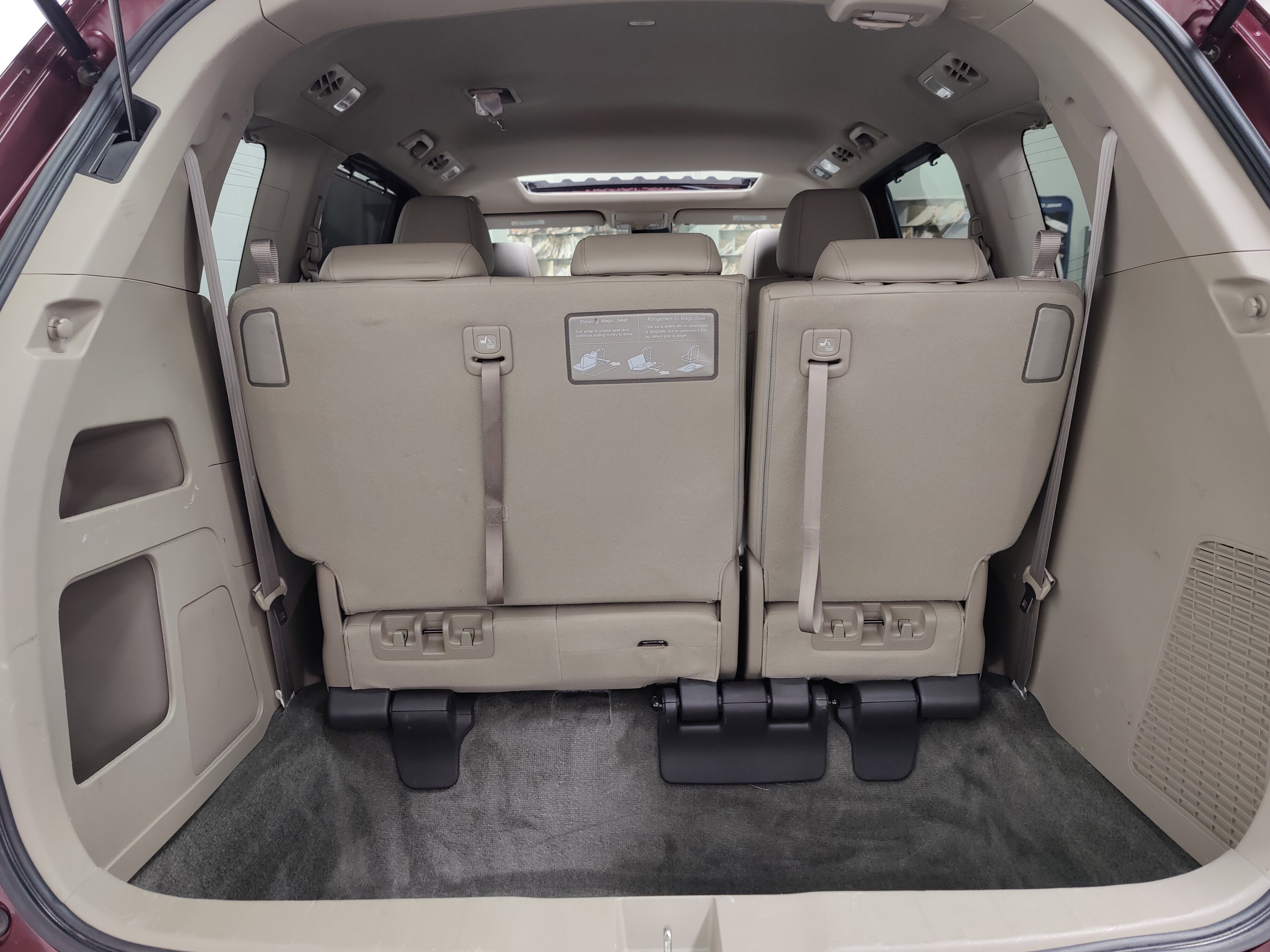 Used 2016 Honda Odyssey EX-L image 12