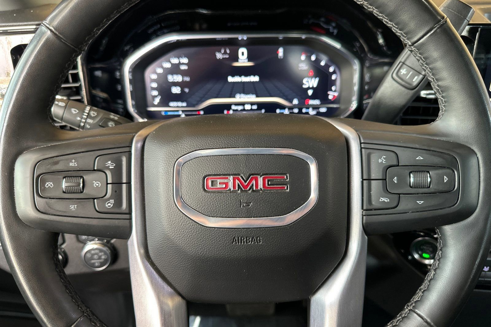 Used 2025 GMC Sierra 1500 SLT RWD image 24