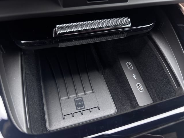 New 2026 Porsche Cayenne Coupe AWD/4WD image 24