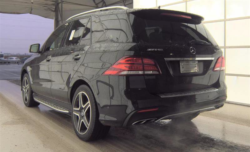 Used 2018 Mercedes-Benz GLE 43 AMG 4MATIC w/ Premium 3 Package image 13