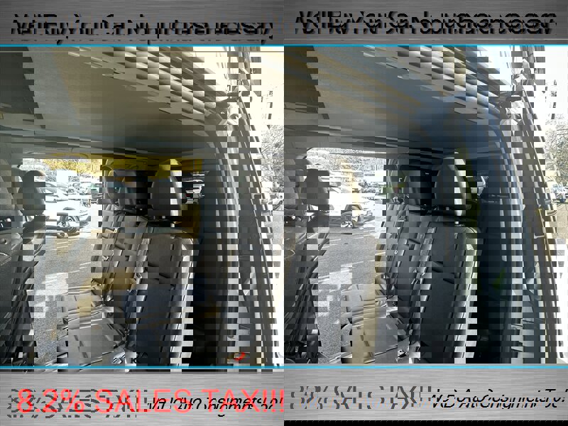 Used 2016 Mercedes-Benz Metris Passenger image 3