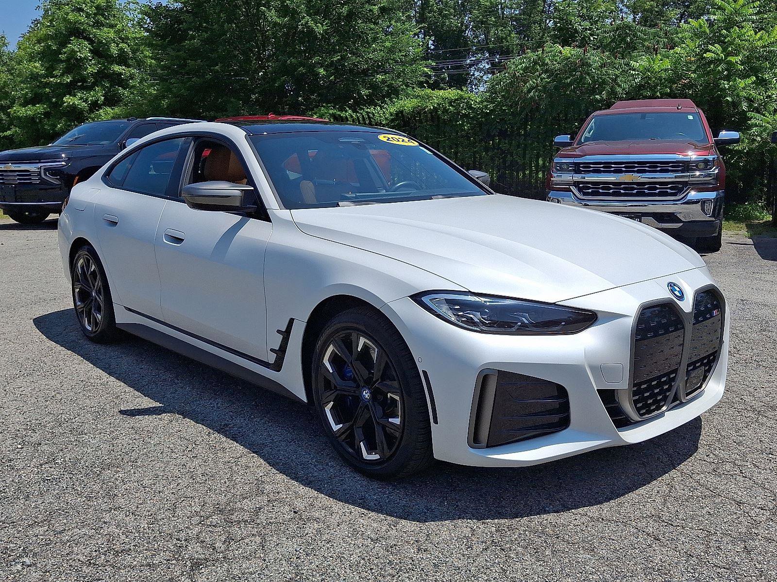 Used 2024 BMW i4 M50 image 3
