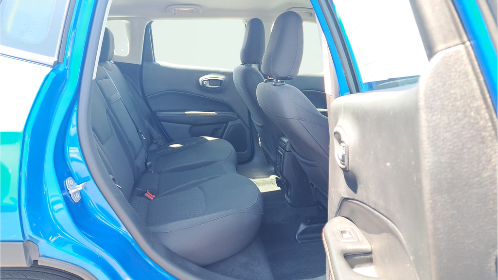 Used 2020 Jeep Compass Sport FWD image 14