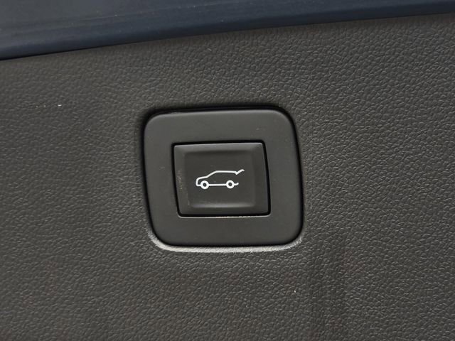 Used 2025 Buick Envista Sport Touring w/ Convenience I Package FWD image 10