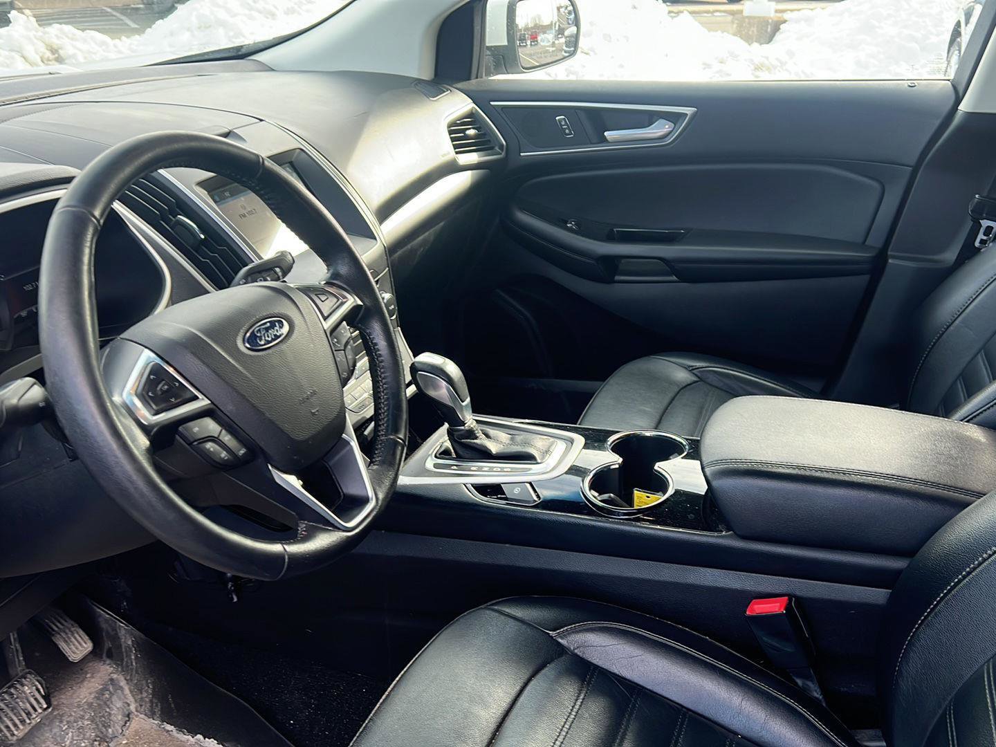 Used 2017 Ford Edge SEL w/ Equipment Group 201A image 15